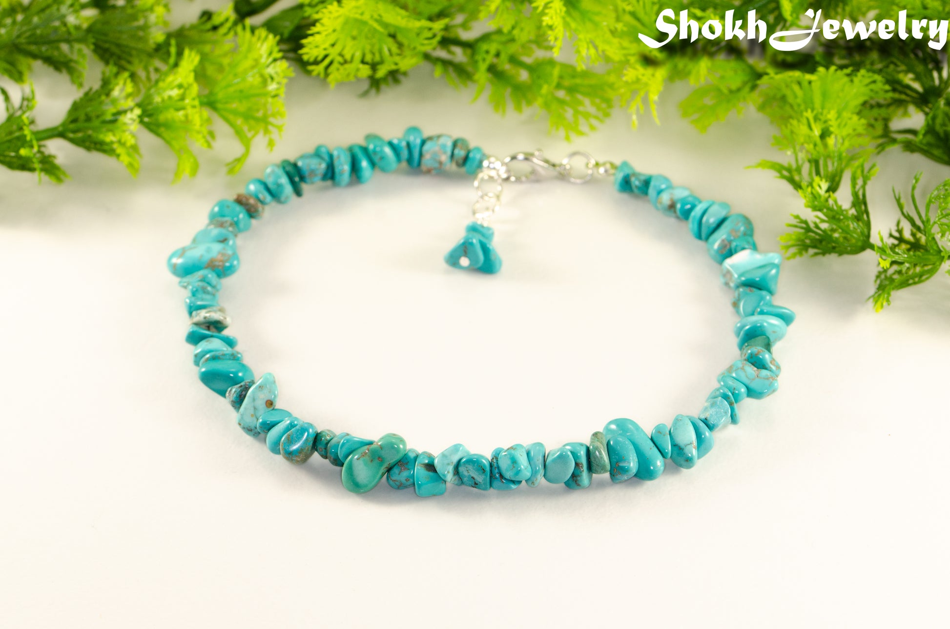 Natural Turquoise Crystal Chip Choker Necklace.